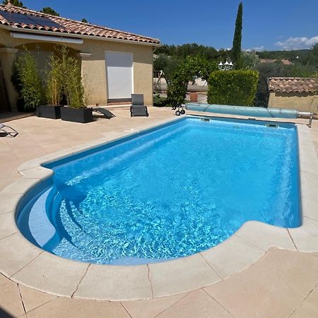 Villa Raphael Régusse 외부 사진