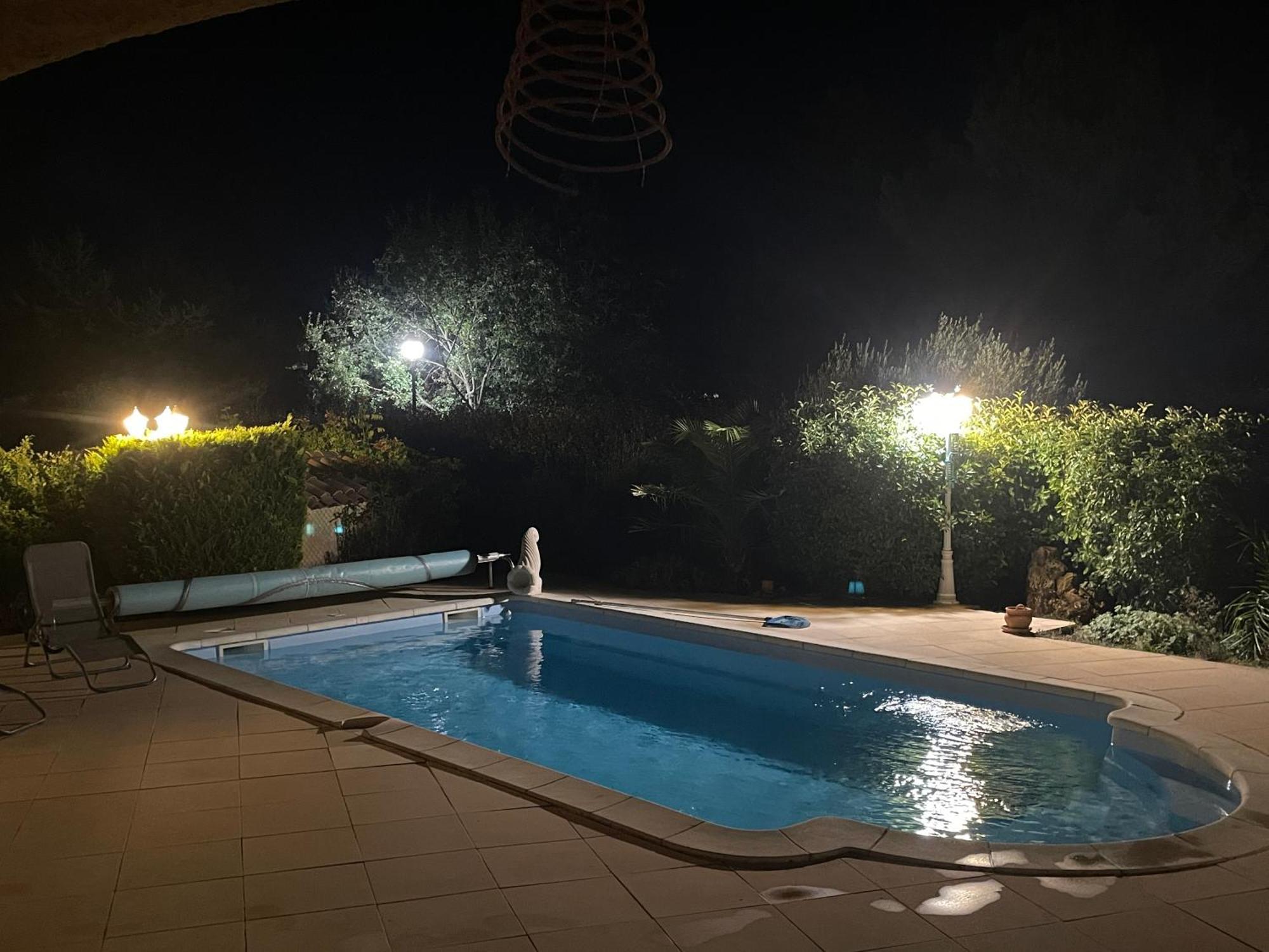 Villa Raphael Régusse 외부 사진