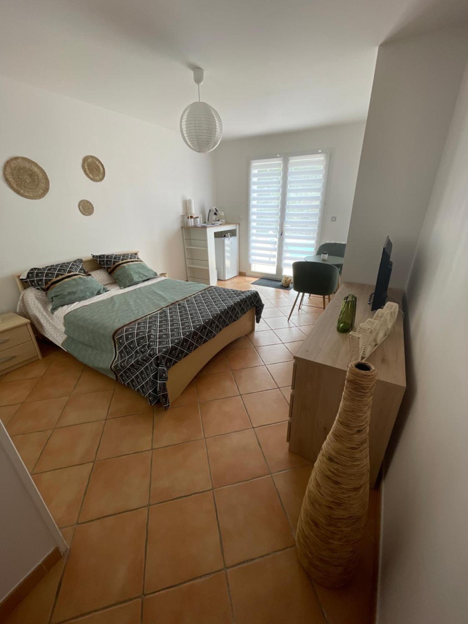 Villa Raphael Régusse 외부 사진