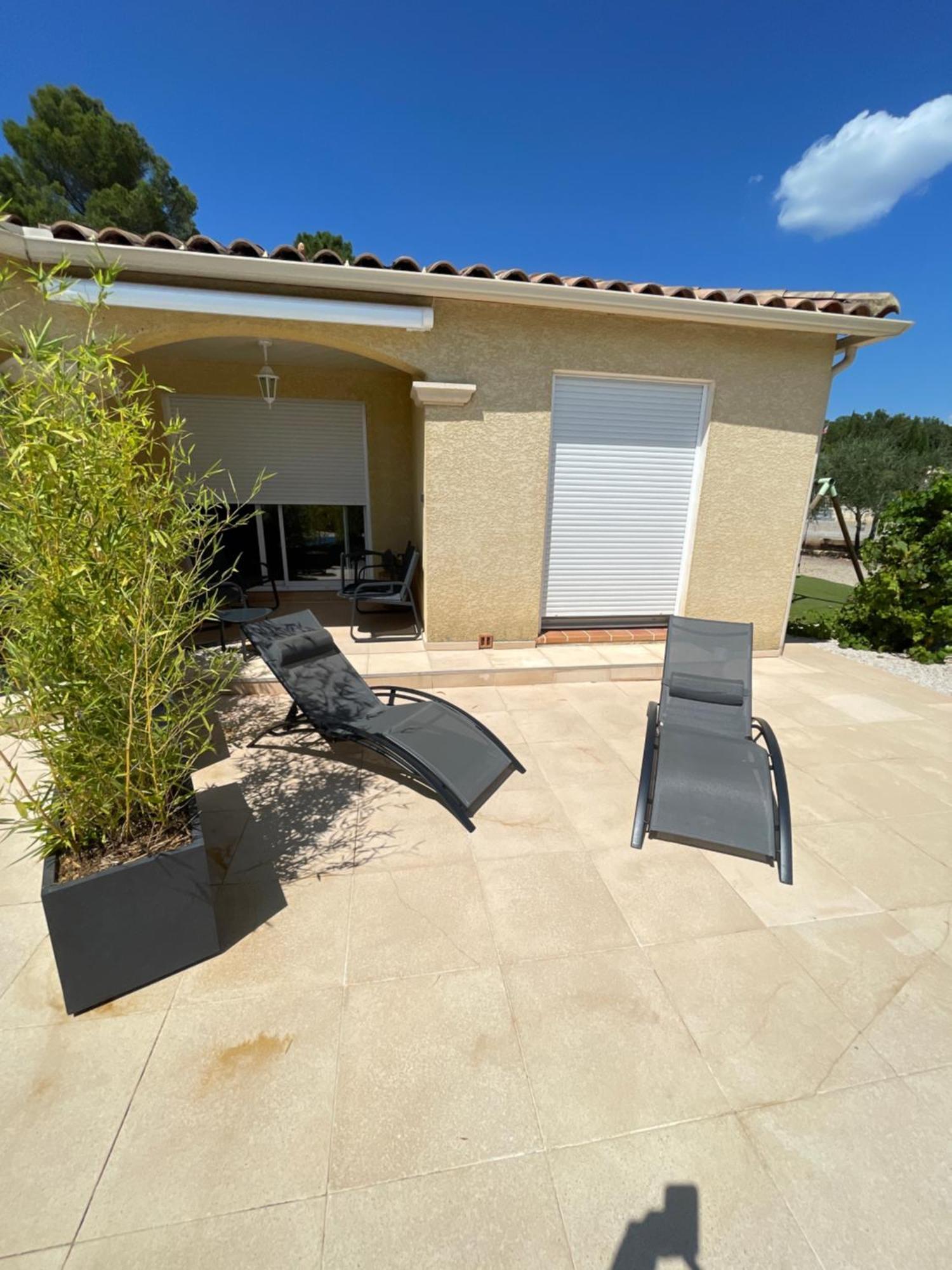 Villa Raphael Régusse 외부 사진